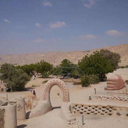 ホテル Kibbutz Lotan Eco-Campus エクステリア 写真