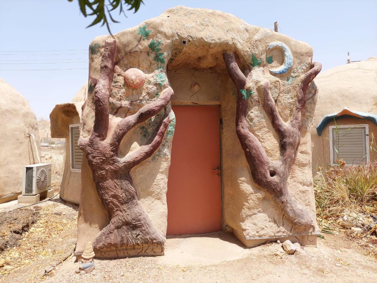 ホテル Kibbutz Lotan Eco-Campus エクステリア 写真