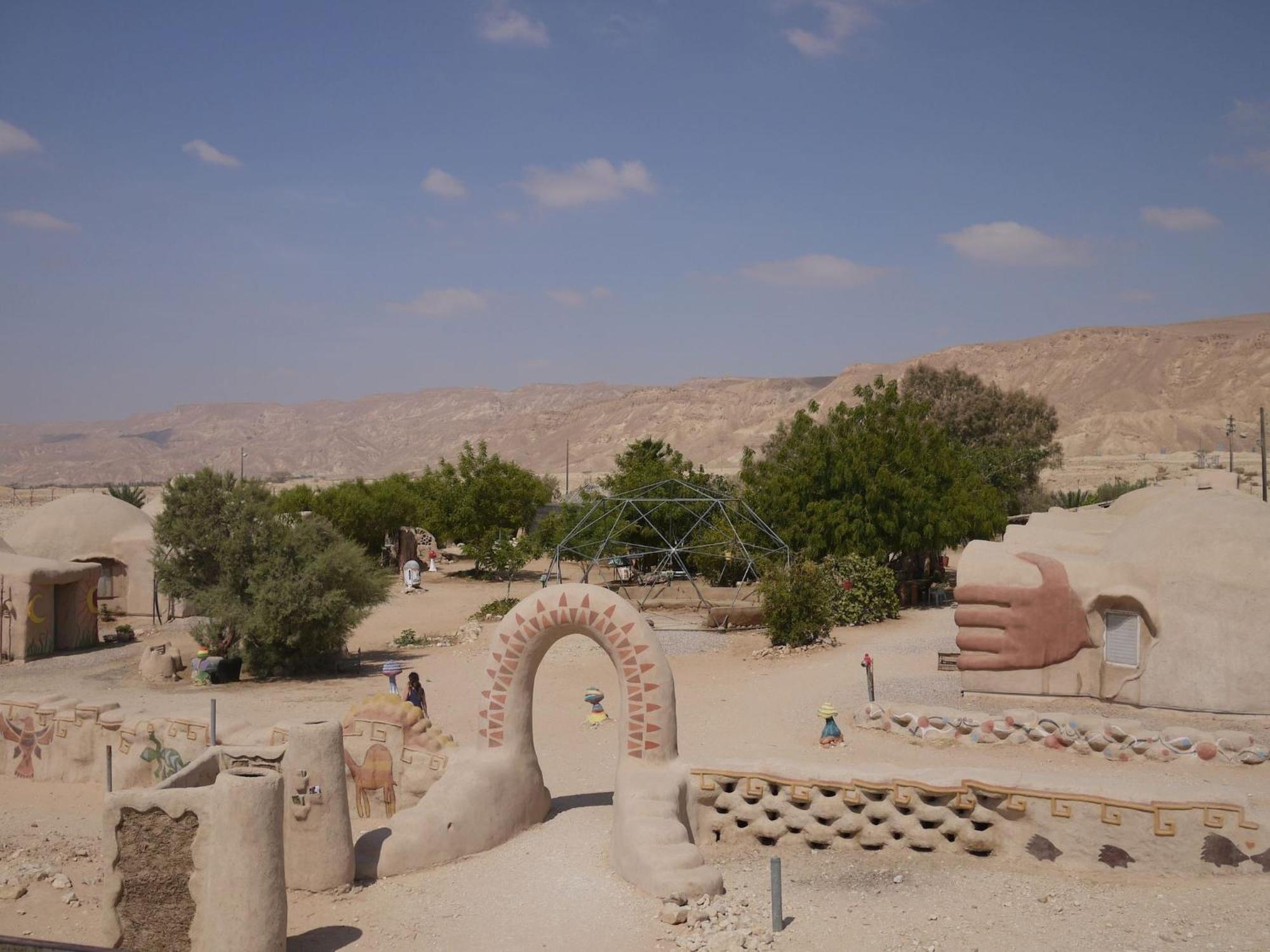ホテル Kibbutz Lotan Eco-Campus エクステリア 写真