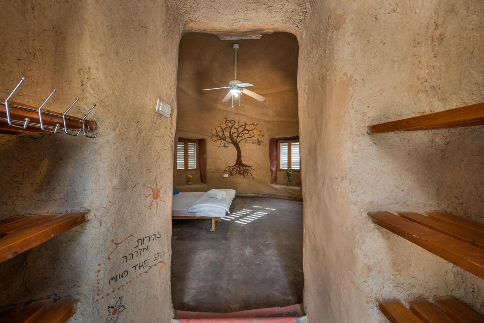 ホテル Kibbutz Lotan Eco-Campus エクステリア 写真