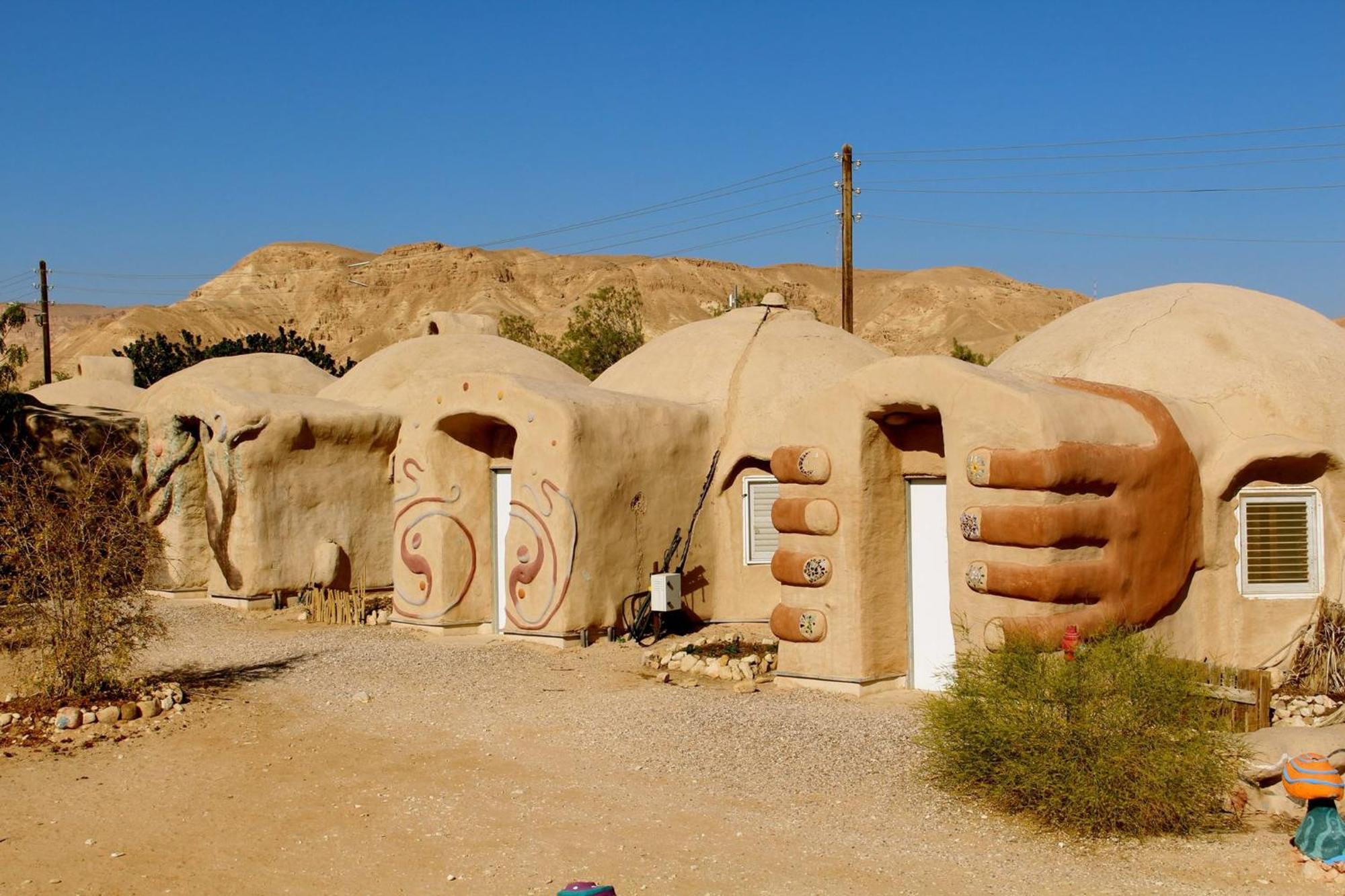 ホテル Kibbutz Lotan Eco-Campus エクステリア 写真