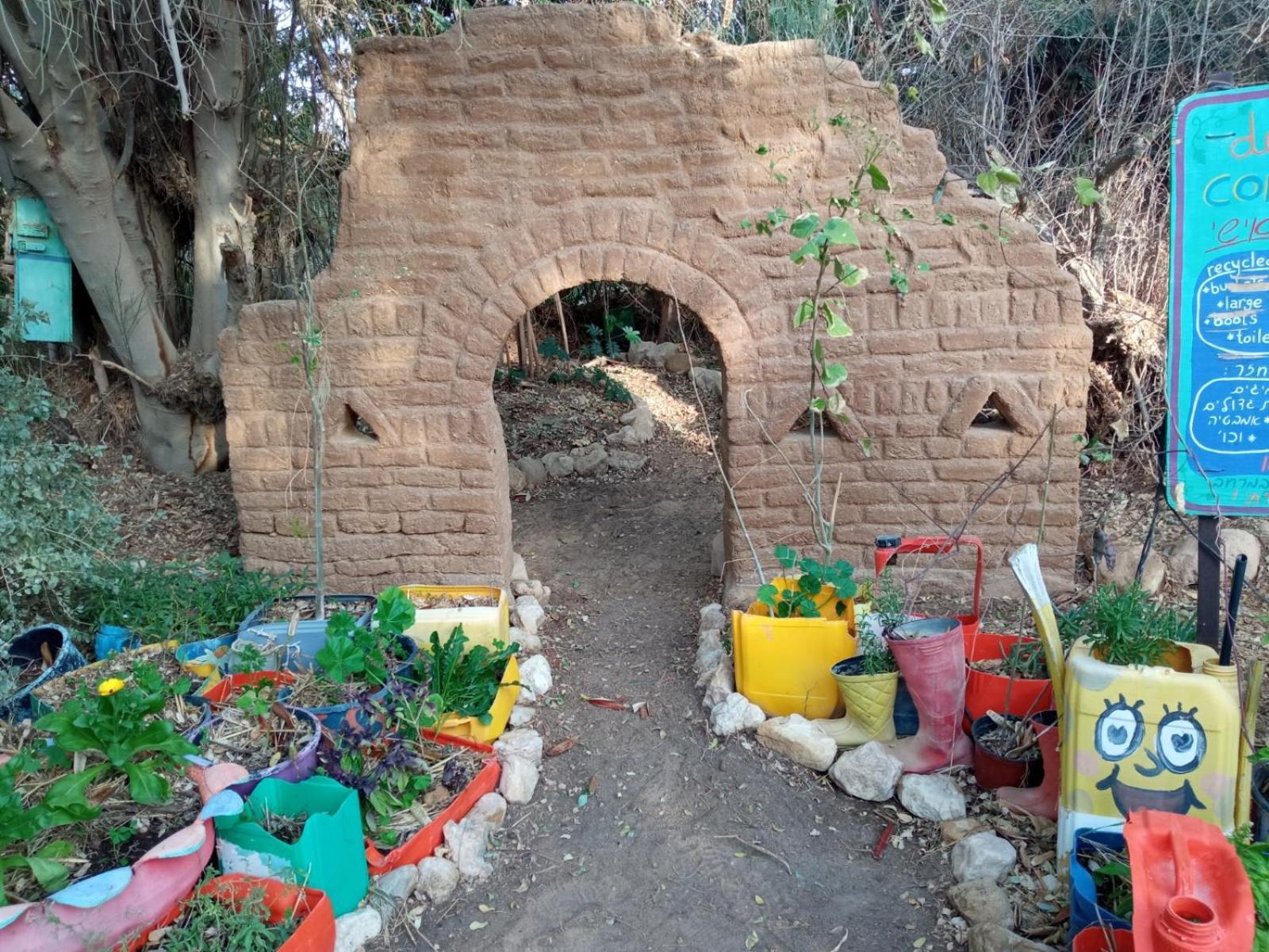 ホテル Kibbutz Lotan Eco-Campus エクステリア 写真